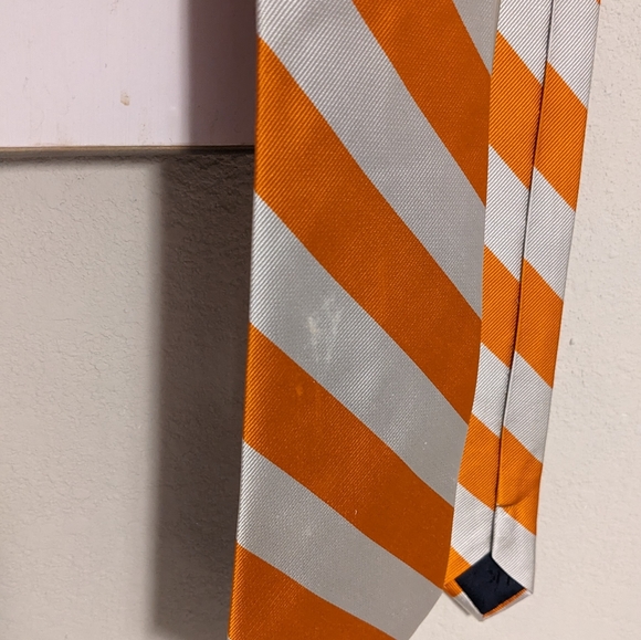 Parquet Tie - Picture 3 of 3